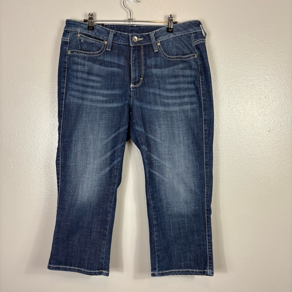 Aura by Wrangler Capris